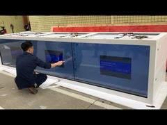 65 นิ้ว 3D Hologram Display Hologram Pyramid Transparent Showcases Video Holobox