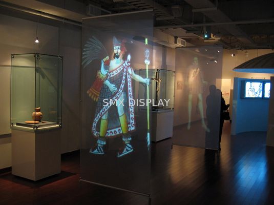 คุณภาพ Transparent Self Adhesive Rear Projection Film For Shop Window Advertising โรงงาน
