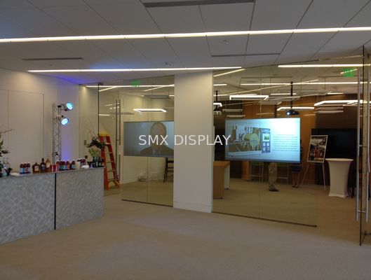 คุณภาพ Holographic Projection Foil Transparent Rear Projection Screen Film โรงงาน