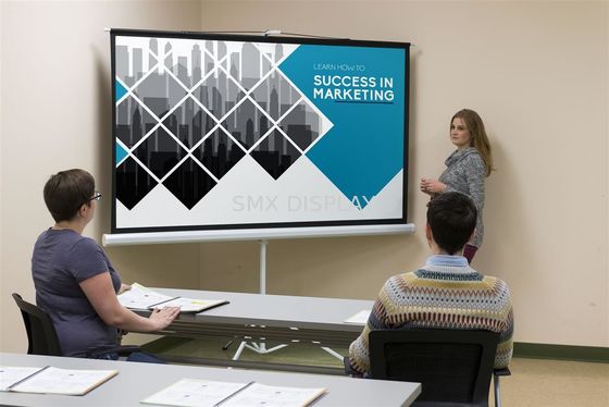 คุณภาพ จอฉายภาพขาตั้งขาตั้งกล้อง 84x84 นิ้ว แบบพกพา 1.0 Gain โรงงาน