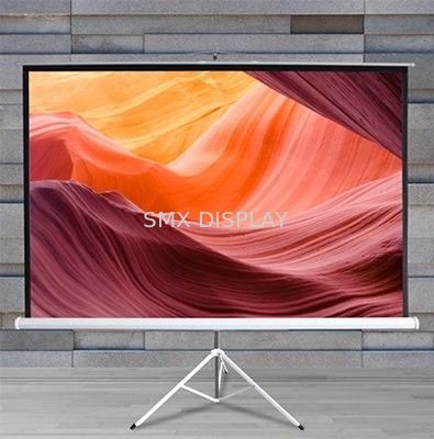 คุณภาพ โปรเจ็กเตอร์ไฟเบอร์กลาสหน้าจอดึงขึ้น 84 "ขาตั้งพื้นพับเก็บได้สำหรับกลางแจ้ง โรงงาน